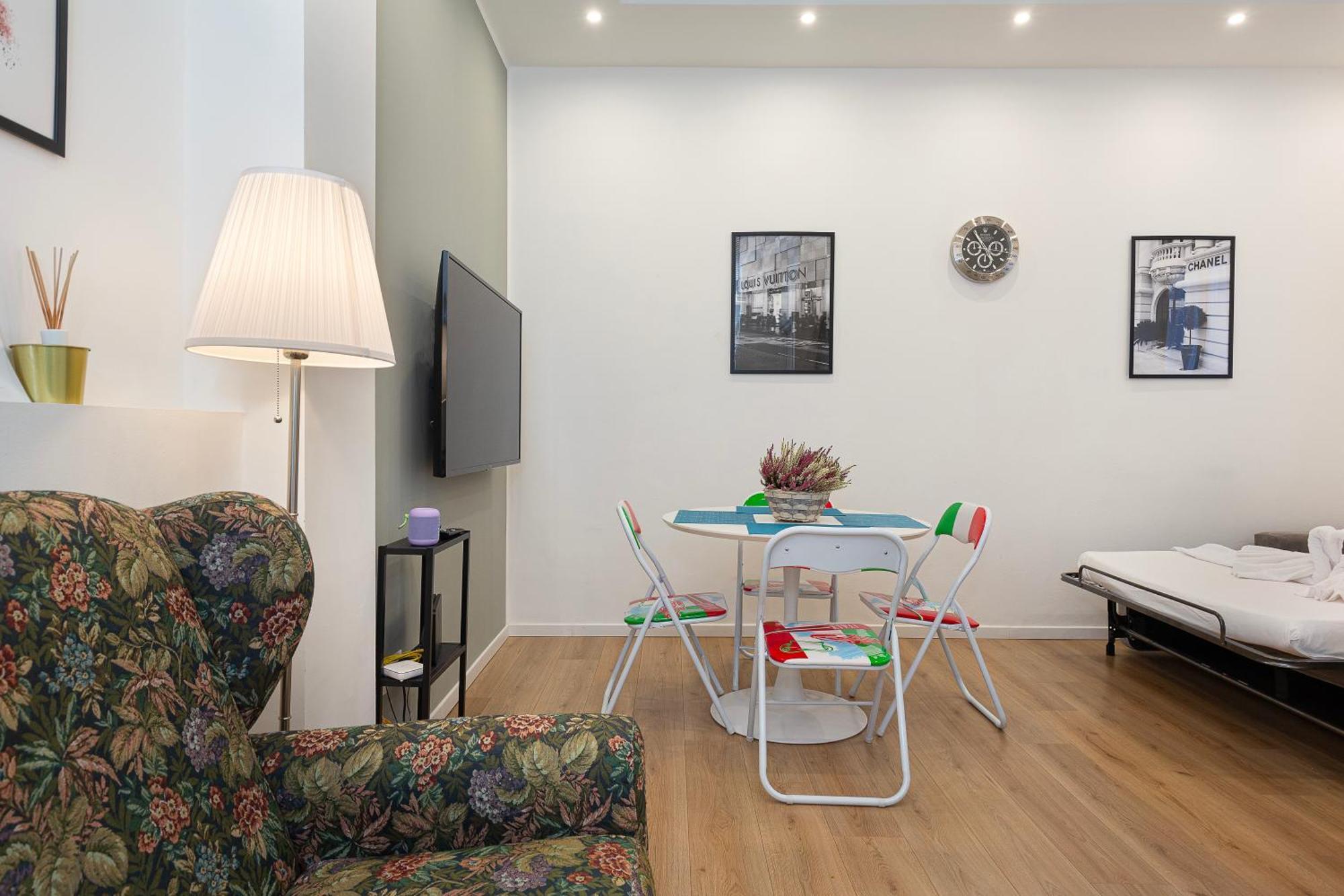 Appartement Graceful FlatWi-Fi & Peaceful! à Milan Extérieur photo