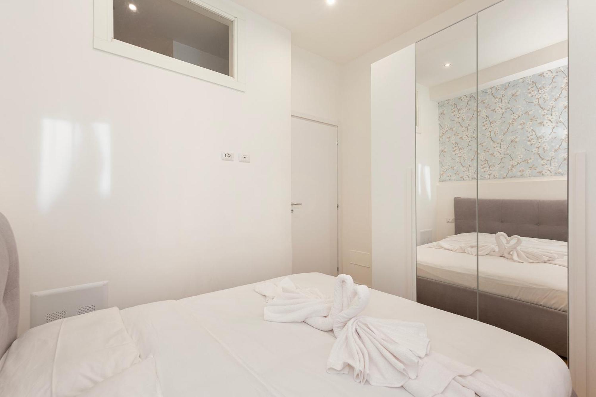 Appartement Graceful FlatWi-Fi & Peaceful! à Milan Extérieur photo
